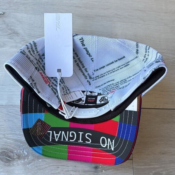 Goorin‎ Bros trucker hat "Buggin" Farm Limited Edition OS NWT - Picture 8 of 9